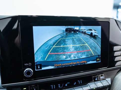 Certified 2025 Toyota Camry SE w/ Convenience Package image 23