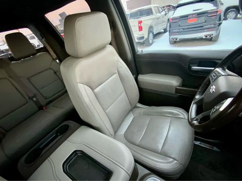 Used 2020 Chevrolet Silverado 1500 LT Trail Boss image 27