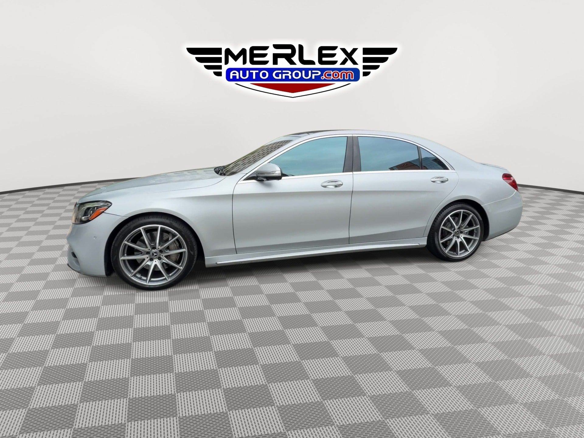Used 2018 Mercedes-Benz S 560 4MATIC Sedan image 5