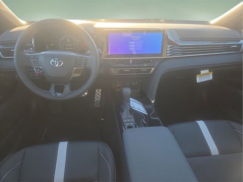 New 2026 Toyota Camry SE image 15