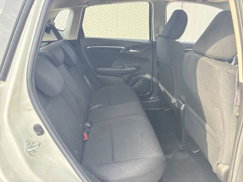 Used 2017 Honda Fit EX image 12