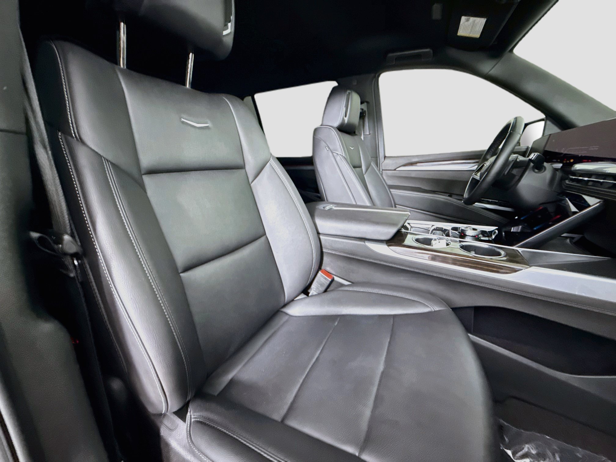 Used 2025 Cadillac Escalade ESV Luxury RWD image 31