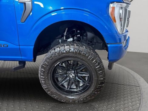 Used 2021 Ford F150 Lariat w/ Equipment Group 502A High AWD/4WD image 26