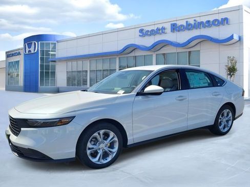 New 2026 Honda Accord LX image 2