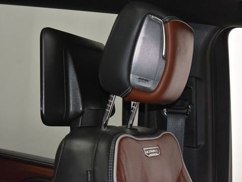 Used 2024 GMC Yukon XL Denali Ultimate AWD/4WD image 37