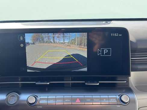 New 2026 Hyundai Kona SE image 16