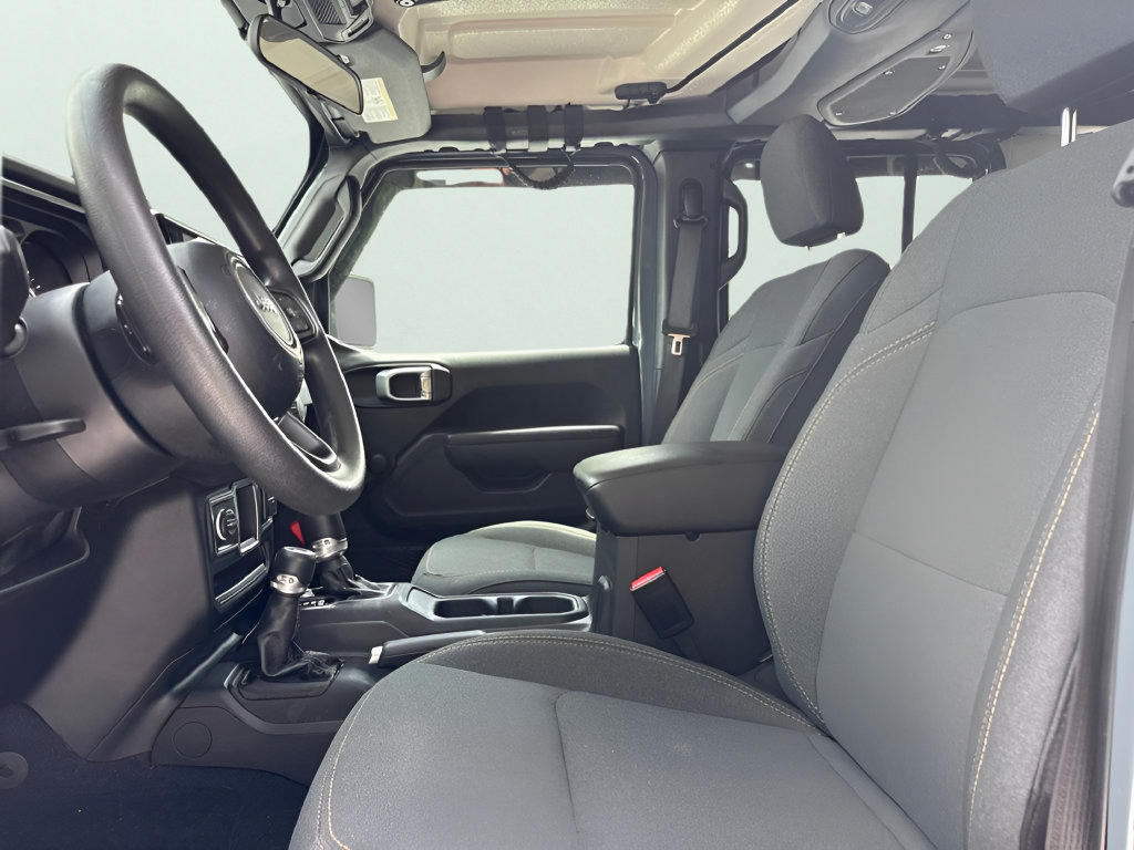 Used 2024 Jeep Wrangler Unlimited Sport AWD/4WD image 11