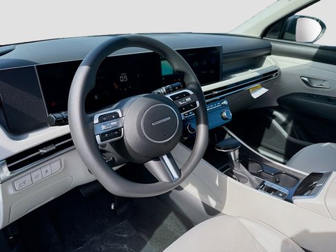 New 2026 Hyundai Tucson SEL image 7
