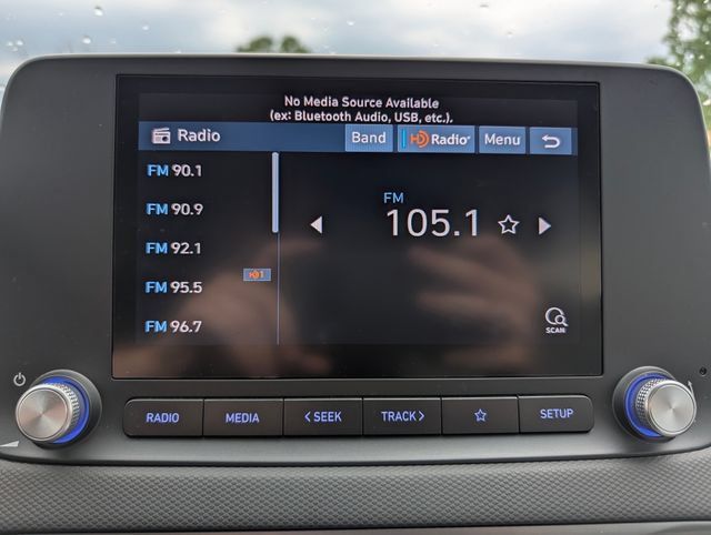 Used 2023 Hyundai Kona SE FWD image 27