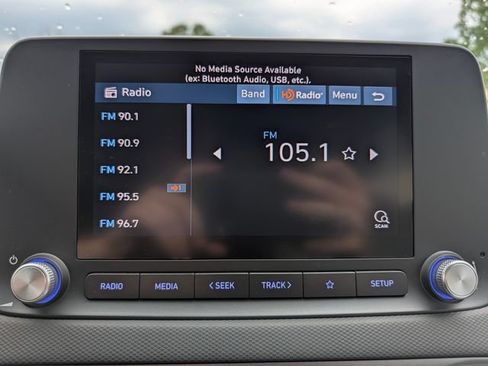 Used 2023 Hyundai Kona SE FWD image 27