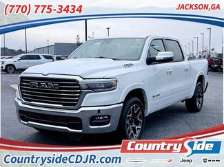 Used 2025 RAM 1500 Laramie video 1