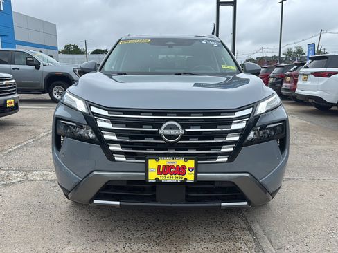 Used 2025 Nissan Rogue SL w/ SL Premium Package AWD/4WD image 3