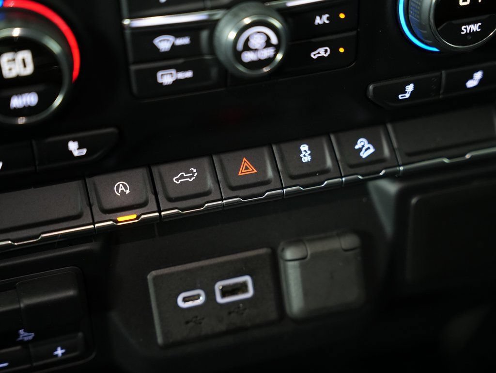 Used 2019 Chevrolet Silverado 1500 RST w/ All-Star Edition AWD/4WD image 26