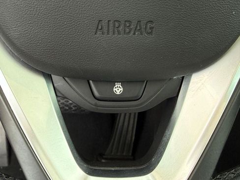 Used 2023 BMW 330i xDrive Sedan w/ Premium Package AWD/4WD image 19
