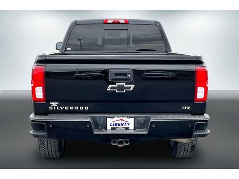 Used 2017 Chevrolet Silverado 1500 LTZ image 5