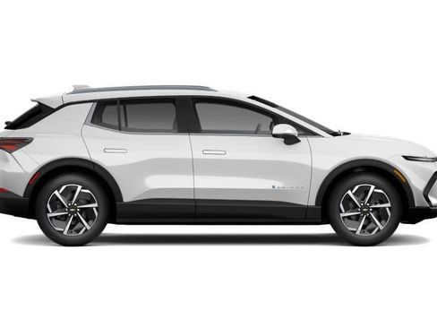 New 2026 Chevrolet Equinox EV LT image 29