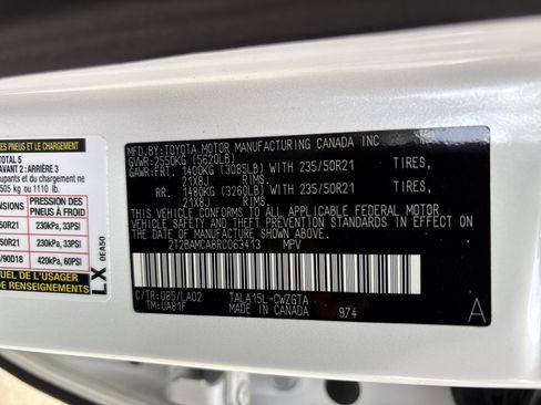 Used 2024 Lexus RX 350 AWD image 35