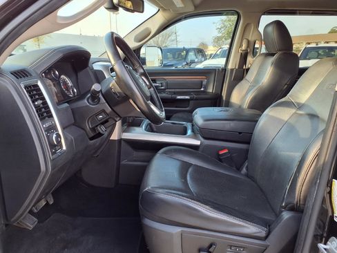 Used 2017 RAM 2500 Laramie image 16