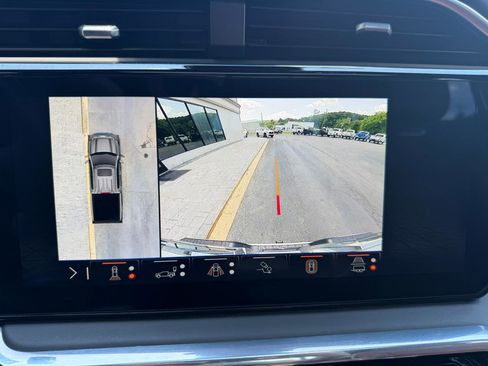 Used 2024 GMC Sierra 1500 Denali Ultimate AWD/4WD image 16