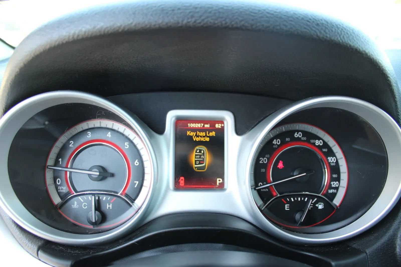 Used 2017 Dodge Journey SE w/ Flexible Seating Group FWD image 14