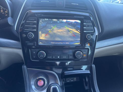 Used 2017 Nissan Maxima 3.5 SL image 14