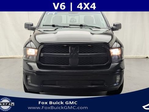 Used 2018 RAM 1500 Big Horn AWD/4WD image 2