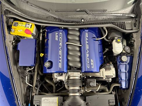 Used 2006 Chevrolet Corvette Coupe w/ Preferred Equipment Group RWD image 35