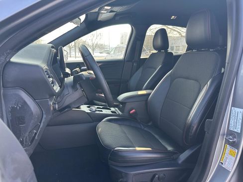 Used 2024 Ford Escape ST-Line w/ Tech Pack #1 image 3