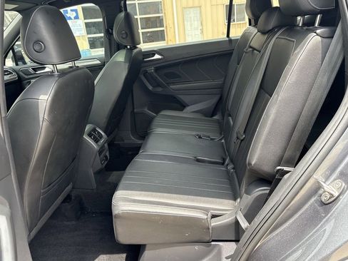 Used 2023 Volkswagen Tiguan SE R-Line FWD image 23