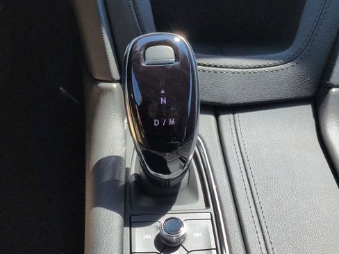 New 2025 Cadillac XT5 Luxury image 20