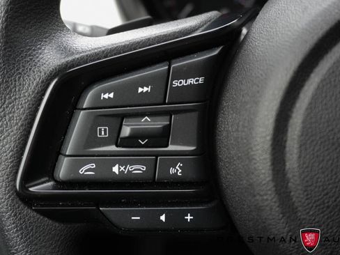 Used 2025 Subaru Crosstrek 2.5i Premium AWD/4WD image 27