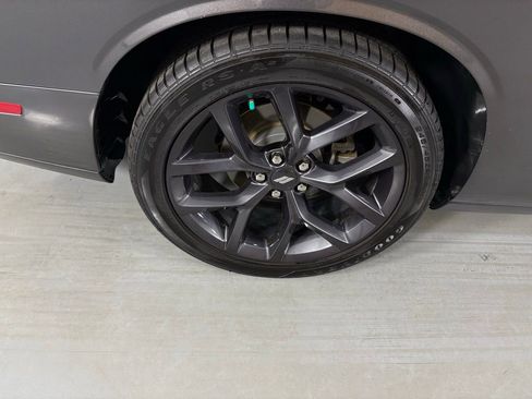 Used 2021 Dodge Challenger R/T w/ Blacktop Package image 12