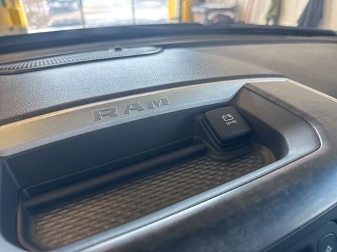 Used 2022 RAM 1500 Big Horn image 41