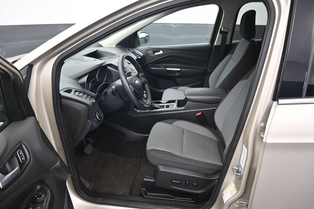 Used 2018 Ford Escape SE AWD/4WD image 9