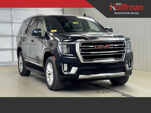 Used 2021 GMC Yukon SLT w/ SLT Premium Package image 1