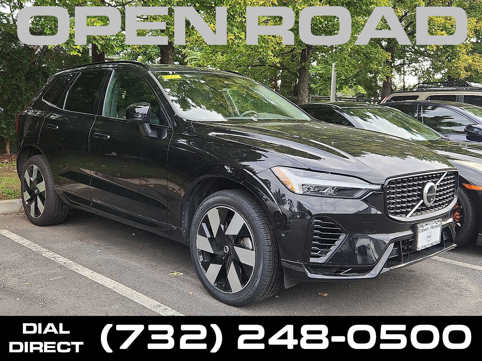 Used 2024 Volvo XC60 T8 Plus AWD/4WD image 1
