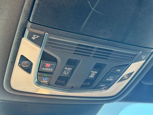 Used 2022 Acura MDX A-Spec image 34