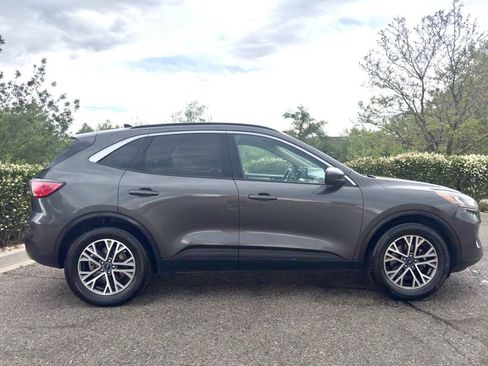 Used 2020 Ford Escape SEL AWD/4WD image 6