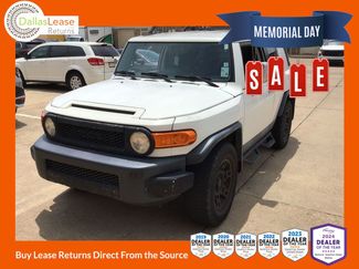 Used 2011 Toyota FJ Cruiser 2WD w/ Upgrade Pkg video 1