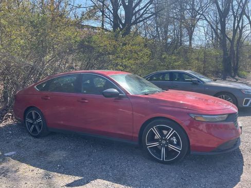Used 2023 Honda Accord Sport image 26