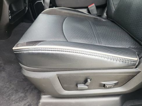 Used 2024 RAM 2500 Laramie w/ Safety Group AWD/4WD image 26