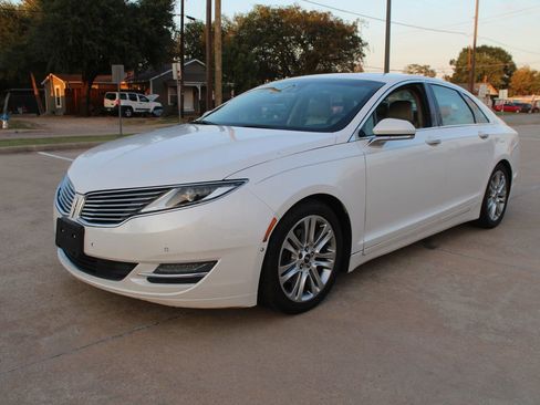 Used 2016 Lincoln MKZ w/ Equipment Group 300A Reserve image 24