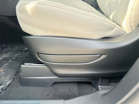 New 2026 Lincoln Aviator Premiere image 12