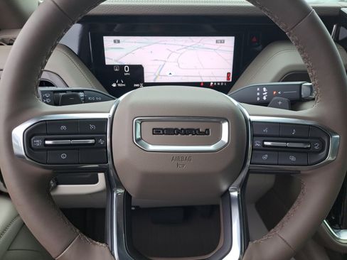 Used 2026 GMC Yukon XL Denali w/ Sun & Power Step Package AWD/4WD image 27