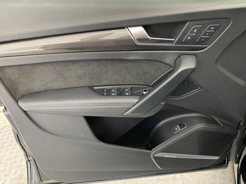 Used 2020 Audi SQ5 Premium Plus image 11