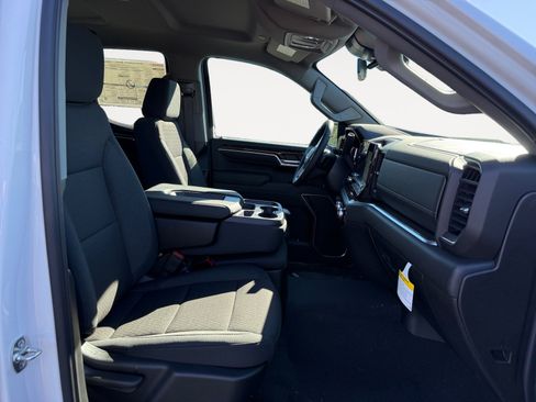 New 2026 GMC Sierra 1500 Elevation image 19