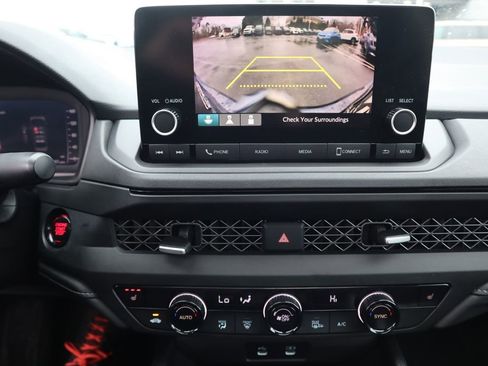 Used 2023 Honda Accord EX image 21