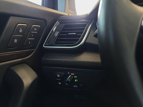 Certified 2023 Audi Q5 2.0T Premium Plus w/ Premium Plus Package AWD/4WD image 25