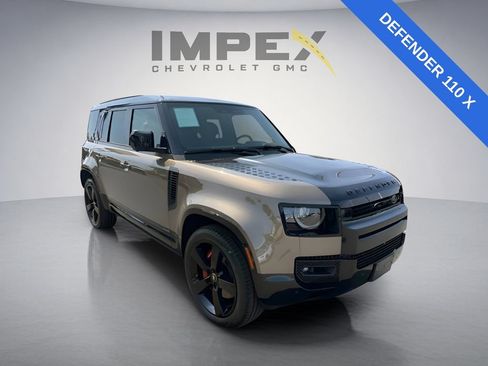 Used 2024 Land Rover Defender 110 X AWD/4WD image 7