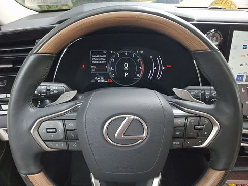 Certified 2023 Lexus RX 350 Premium w/ Accessory Package AWD/4WD image 16